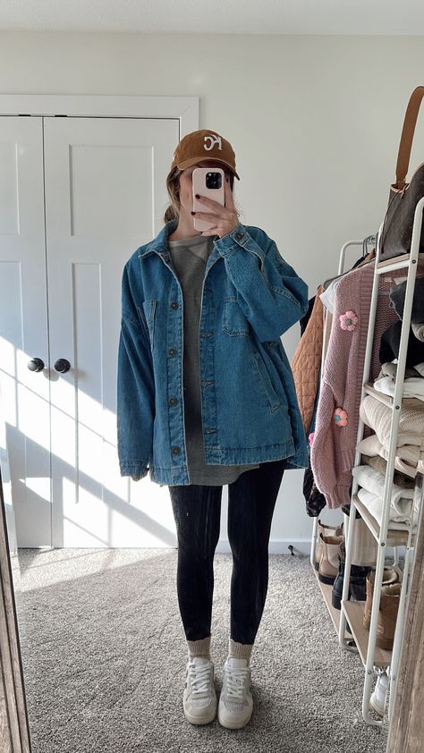 Denim Jacket Outfit Women, Oversized Denim Jacket Outfit, Shacket Outfit, Jacket Outfit Women, Denim Jacket Outfit, Cute Fall Outfits, Outfit Inspo Fall, Curvy Outfits, Casual Fall Outfits