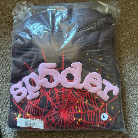 Authentic Sp5der hoodie 
brand new - Depop Sp5der Hoodie, Hoodie Brands, One Piece Comic, Mens Outfits, Brand New, Hair, Pins, Quick Saves