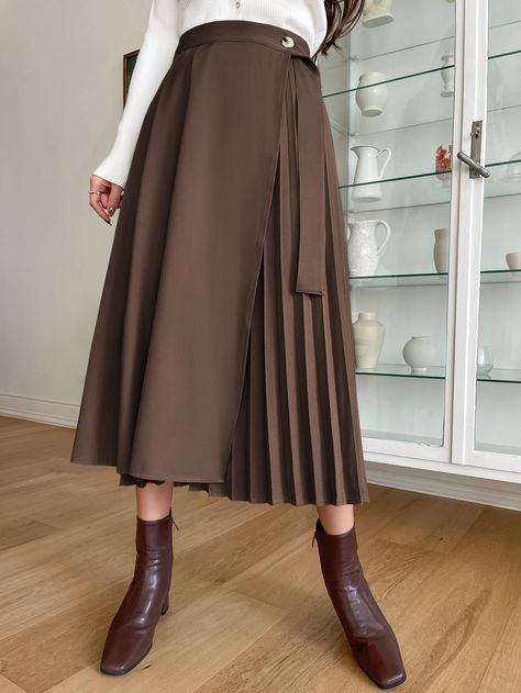 Coffee Brown Elegant Collar  Fabric Plain Wrap Embellished Non-Stretch Spring/Summer/Fall Women Bottoms Wrap Pleated Skirt, Wrap Skirts Long, Pleated Wrap Skirt, Skirt With Flats, Aurora Style, Midi Rock Outfit, Skirt Variations, Mode Batik, Japanese Fashion Women