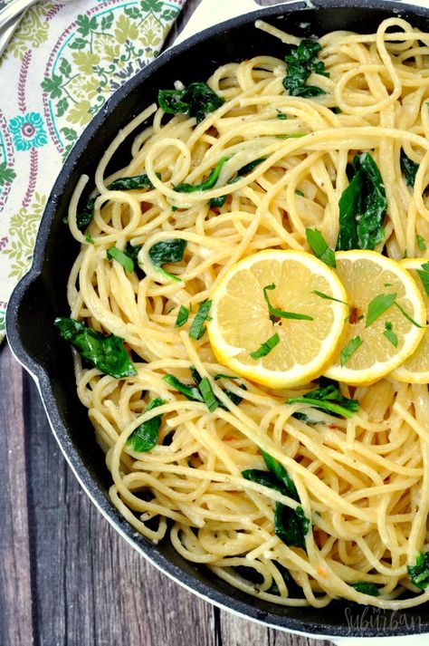 Lemon Pasta Recipes, Garlic Pasta Sauce, Lemon Spaghetti, Lemon Garlic Pasta, Cheap Vegan, Sweet Potato Gnocchi, Lemon Chicken Recipe, Vegan Pasta Recipes, Garlic Pasta