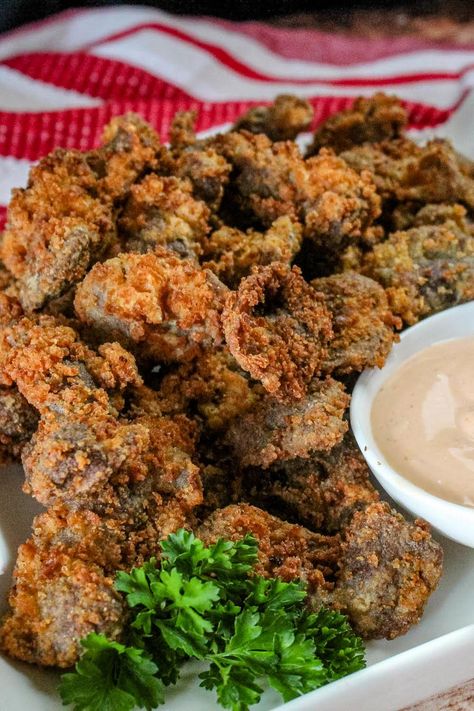 Creative Chicken Recipes, Fried Chicken Gizzard Recipe, Fried Gizzards, Easy Honey Garlic Chicken, Honey Baked Chicken, Gizzards Recipe, Grilled Chicken Legs, Chicken Fricassee, Baked Potato Salad