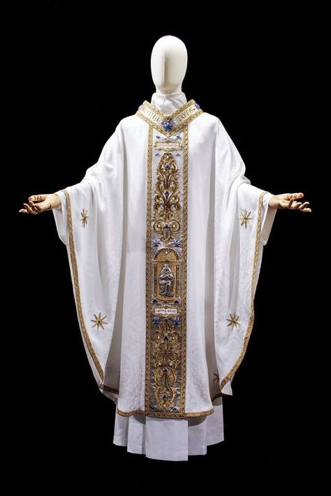 Atelier LAVS. Priest Outfits, Pope Outfit, Priest Outfit, Priest Robes, Priest Costume, Ecclesiastical Vestments, Gothic Furniture, Concept Clothing, Costume Outfits