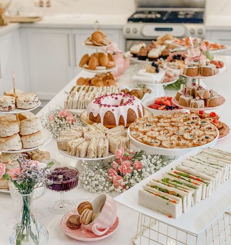 Afternoon Tea Grazing Table, perfect for baby or bridal showers, birthdays and special occasions! Tea Grazing Table, Bridal Shower Tea Party Theme, High Tea Baby Shower, Tea Party Outfit, Sweet Tea Recipes, English Tea Party, Afternoon Tea Recipes, Tea Party Table, Bridal Tea Party