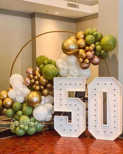 Backdrop With Marquee Numbers, Balloon Wall With Marquee Numbers, Corporate Anniversary Event Decor, Decoration For Anniversary Party, Business Anniversary Decoration Ideas, Marquee Lights With Balloons, 50 Light Up Numbers, 70s Anniversary Party, Balloons With Marquee Numbers