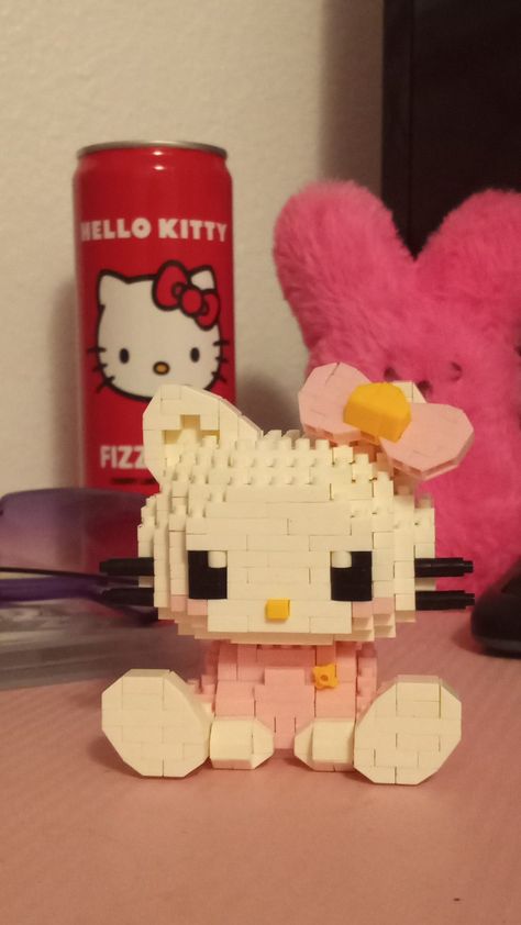 Girly Lego Sets, Hello Kitty Lego Sets, Cute Legos Aesthetic, Lego Hello Kitty, Aesthetic Lego Sets, Cute Legos, Cute Lego Sets, Legos Aesthetic, Lego Cute