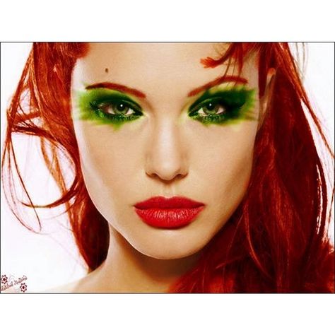 Uma Thurman Poison Ivy Pics found on Polyvore Ivy Makeup, Poison Ivy Makeup, Poison Ivy Halloween Costume, Pamela Isley, Ivy Costume, Poison Ivy Cosplay, Poison Ivy Costumes, Halloween Beauty, Green Eyeshadow