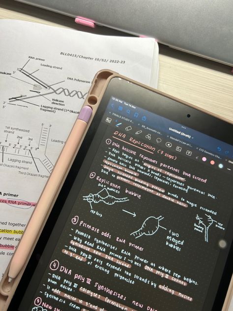 Bio Ipad Notes, Ipad Study Medicine, Study Notes Medicine, Biology Notes On Ipad, Study Science Aesthetic, Biology Notes Ipad, Science Aesthetic Biology, Medicine Notes Study, Science Study Aesthetic