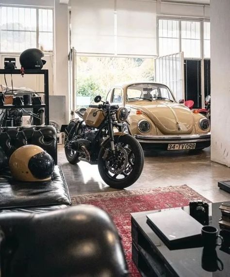 Motorcycle Living Room, Motorbike Man Cave, Motorcycle Garage Aesthetic, Industrail Loft, Motorcycle Clubhouse Interior, Motorbike Shop Interior Design, Motorcycle Cafe Shop, Industrial Garage, Garage Design Interior