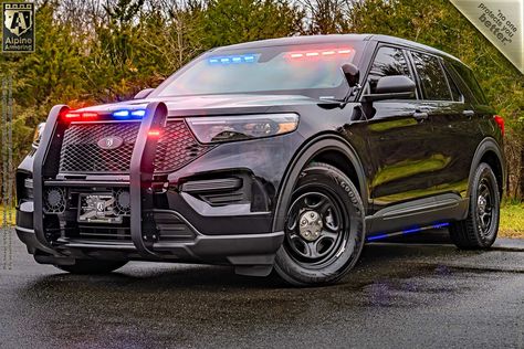 Futuristic Police Car, Police Cars Aesthetic, Undercover Police, Police Car Inside, Federal Law Enforcement, Ford Police Car, Ems Vehicles, American Police, Undercover Cop