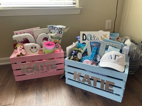 Kappa Delta Big Little Basket, Big Lil Baskets Ideas, Big Little Sorority Baskets, Big Little Basket Ideas Sorority Crafts, Sorority Basket Ideas, Big Lil Baskets, Little Baskets Sorority Ideas, Big Little Baskets, Big Little Baskets Ideas