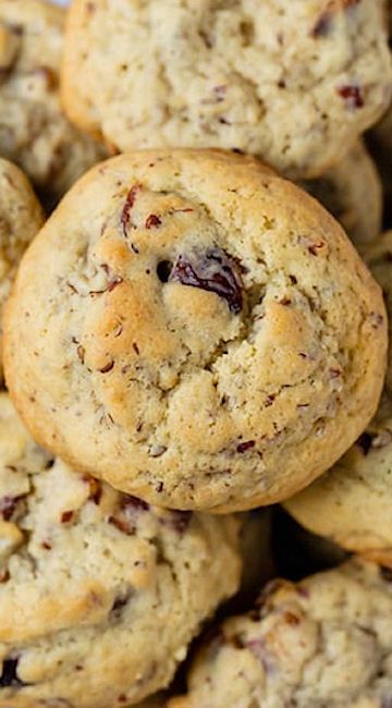 Dates Biscuits Recipe, Date Cookies Recipes Simple, Oatmeal Date Cookies Recipes, Recipes Using Dates Baking, Date Cookies Recipes Healthy, Best Date Recipes, Date Walnut Cookies, Date Biscuits Recipe, Date And Walnut Cookies