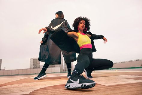 Nike Lightweight Spring 2019 (Nike) Nike Editorial Photography, Nike Editorial, Nike Photoshoot, Nike Dance, Fitness Editorial, Nike Campaign, Urban Running, Fitness Activewear, Neck Jewelry