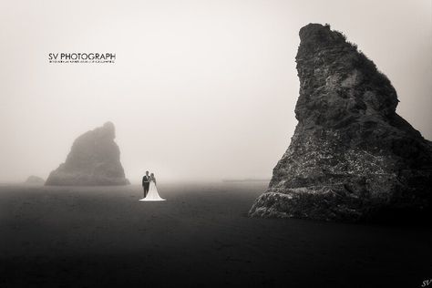 Have you heard about the post-wedding session? Also called trash the dress, this session is a great opportunity to have epic and cinematic look pictures. For couples who decide to have an elopement, this could be done right after the ceremony, like here on the West Coast under Rialto and La Push, Ruby's beach is just magnificent, especially with fog.  #svphotograph #elopement #wedding #rubysbeach #rialto #fog #epic #magic #cinematic #moody #ideas #inspo #inspiration #moodboard #photo #dreamy Pictures For Couples, Adventure Photoshoot, Inspiration Moodboard, Foggy Day, Trash The Dress, Adventure Couple, Wedding Session, Elopement Wedding, Pre Wedding Photos