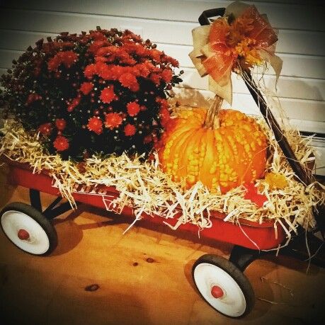 Little Red Wagon Pumpkin Wagon Decor, Fall Decor With Wagon, Red Wagon Fall Decor, Fall Wagon Decor, Fall Landscaping, Fall Garden Flag, Fall Planters, Fall Front Porch Decor, Red Wagon