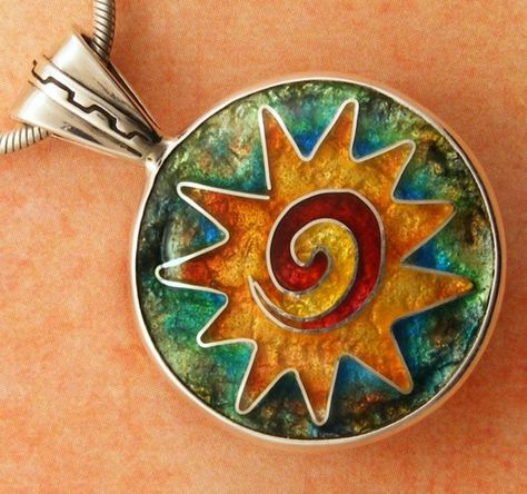 Radiant Sun Medallion Cloisonne Enamel Pendant Metal Enameling, Cloisonne Art, Torch Fired Enamel Jewelry, Enameling Jewelry, Cloisonne Enamel Jewelry, Artsy Jewelry, Cloisonne Jewelry, Art Jewelry Design, Hand Painted Jewelry