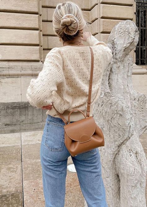 Crossbody Bag Polene, Polene Bag Numero Uno, Polene Paris Bag Outfit, Polene Numero Un Nano Outfit, Polene Bag Outfit Summer, Polene Beri Outfits, Polene Handbag, Polene Outfit, Camel Bag Outfit