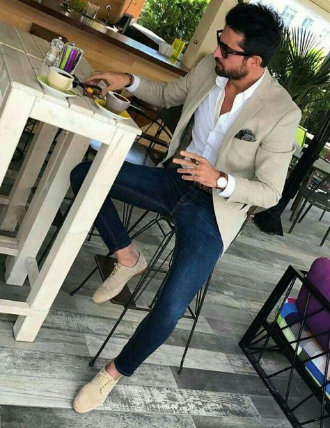 Neutral Men’s Wedding Outfit, Mens Spring Formal Outfits, Mens Napa Valley Outfit, Mens Fashion Blazer, Mens Fashion Smart, Beige Blazer, Mens Fashion Classy, Mens Fashion Suits, Business Casual Men