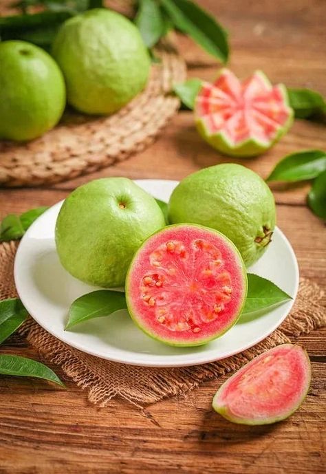 9 Best Red and Pink Guava Varieties | Balcony Garden Web Guava Margarita, Red Guava, Guava Benefits, Guava Recipes, Pizza Fruit, Pineapple Guava, Strawberry Guava, Guava Fruit, Pink Guava