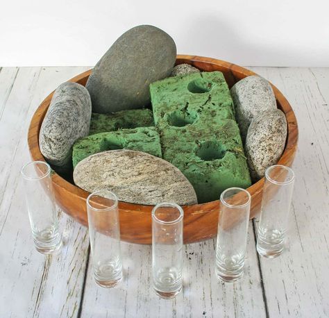 Moss Tray Centerpiece, Dining Table Centerpiece Everyday Modern Succulent, Moss Fairy Lights Centerpiece, Round Bowl Centerpieces, Moss Dough Bowl, Moss Bowl Diy, Diy Moss Centerpiece, How To Make A Moss Bowl, Moss Table Centerpiece