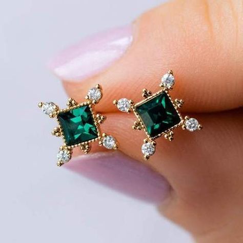 Inexpensive Jewelry, Local Eclectic, Cute Stud Earrings, Emerald Earrings Studs, Womens Earrings Studs, Halo Earrings Studs, Classy Jewelry, Gold Earrings Designs, Vermeil Jewelry