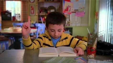 The Middle Atticus Shaffer, Sue Heck, The Middle Tv Show, Celebrities Reading, Family Literacy, Indie Films, Alice Madness, Funny Shows, Stuck In The Middle