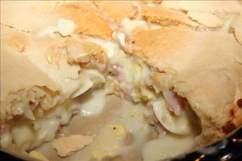 Ham and egg pie perfect way to use Easter leftovers! Ham And Egg Pie, Ham Pot Pie Recipe, Egg Pie Recipe, Ham Pot Pie, Ham Pie, Corn Pie, Egg Pie, Pot Pie Recipe, Ham And Eggs