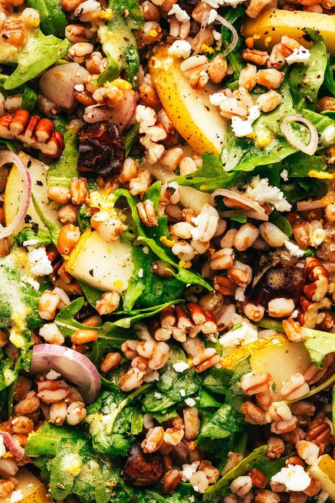 Ginger Vinaigrette, Farro Salad Recipes, Farro Recipes, Farro Salad, Grain Salad, Seasonal Fruit, Gimme Some Oven, Cook Smarts, Winter Salad