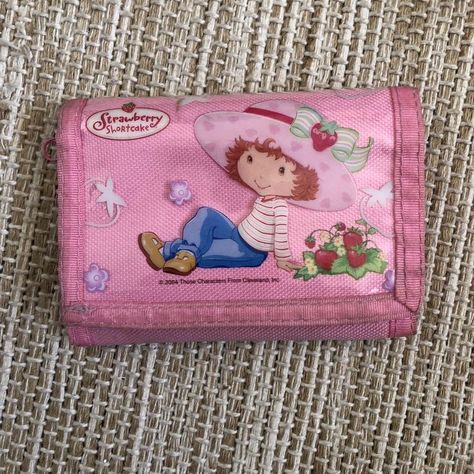 Childhood Aesthetic, Childhood Memories 90s, Childhood Memories 2000, Kids Memories, Vintage Strawberry Shortcake, 2000s Nostalgia, Nostalgic Toys, Hello Kitty Collection, Childhood Toys