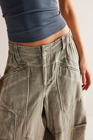 Shop our Ride Out Barrel Moto Pants at FreePeople.com. Boho clothing for the creative spirit- free worldwide shipping. Moto Boho, Utility Clothing, Moto Pants, Teen Clothing, Boho Clothing, Outfits For Teens, Boho Outfits, Barrel, Personal Style