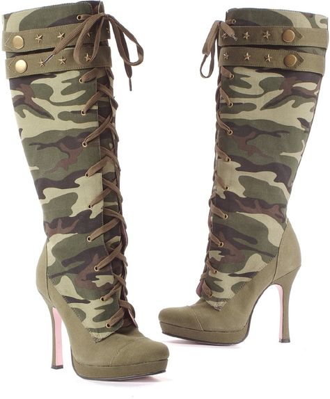 Camo High Heel Boots Keywords: #weddings #jevelweddingplanning Follow Us: www.jevelweddingplanning.com  www.facebook.com/jevelweddingplanning/ Camo High Heels, Camo Boots, Camo Shoes, Barefoot Sandal, High Heeled Boots, Afrikaanse Mode, High Heels Boots, Hot Shoes, High Heel Boots