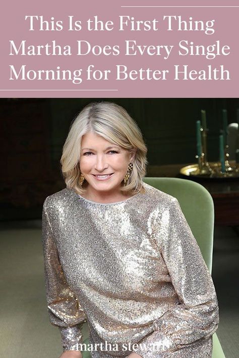 Martha Stewart shares the one thing she always does as soon as she wakes up, and it's not to pour a cup of coffee! Add her fun morning activity to help you live a healthy life as you age. #marthastewart #healthyliving #wellnesstips #lifetips #advice Martha Stewart Hair Color, Martha Stewart Makeup, Martha Stewart Hairstyles, Medium Length Hair With Layers Over 60 Older Women, Martha Stewart Haircut, Martha Stewart Hair 2023, Martha Stewart Hair Hairstyles, Martha Stewart Hair, Blonde Shades