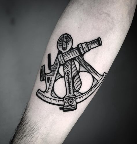 Saxon Tattoo Old English, Spyglass Tattoo, American Traditional Hammer Tattoo, Traditional Hammer Tattoo, Midevil Traditional Tattoo, Sextant Tattoo, Cage Tattoos, Belly Tattoos, Ribcage Tattoo