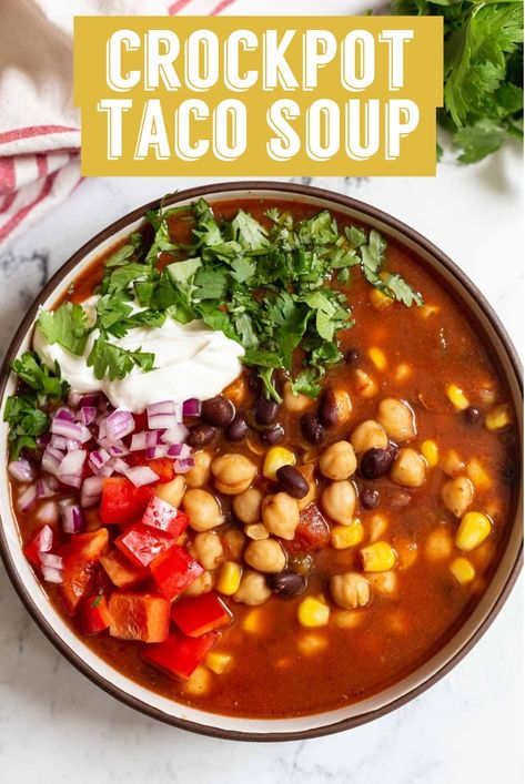 Chickpea Crockpot Taco Soup- this vegan slow cooker recipe is SO EASY to make and makes for great meal prep! A great family dinner everyone will love! Crockpot Taco Soup, Crockpot Taco, Vegetarian Eating, Vegan Crockpot Recipes, Vegan Slow Cooker Recipes, Taco Filling, Vegan Crockpot, Vegan Slow Cooker, Crock Pot Tacos