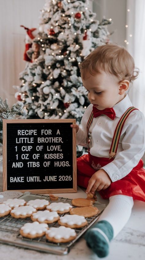 Holiday Pregnancy Announcement Big Brother Christmas Announcement, Christmas Pregnancy Announcement Ideas, Baby Boy Christening Cake, Beach Baby Announcement, Baby Announcement Winter, Christmas Baby Reveal, Sibling Baby Announcements, Baby Reveal Ideas, Christmas Announcement