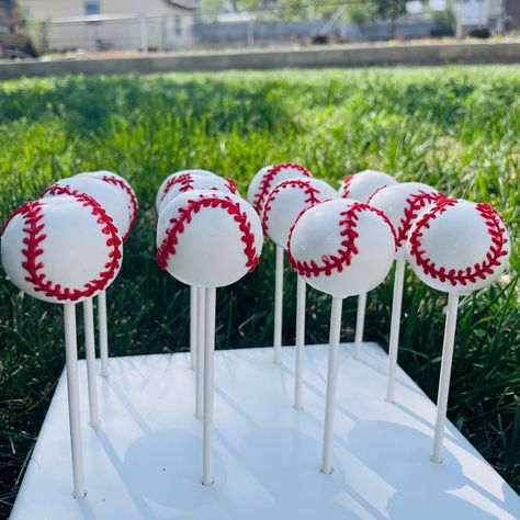 Baseball Party Desserts, Baseball Cakepops, Princess Cakepops, Dodger Party, Dodgers Birthday Party, Dodgers Cake, Baseball Cake Pops, Dodgers Party, Baseball Treats