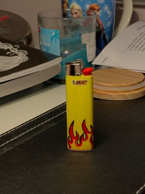 Graffiti Lighter, Lighter Graffiti, Painted Lighters Aesthetic, Painted Lighter Aesthetic, Match On Fire, Painted Lighters, Lighter Paintings Ideas, Minimal Tattoo Designs, Minimal Tattoo Ideas