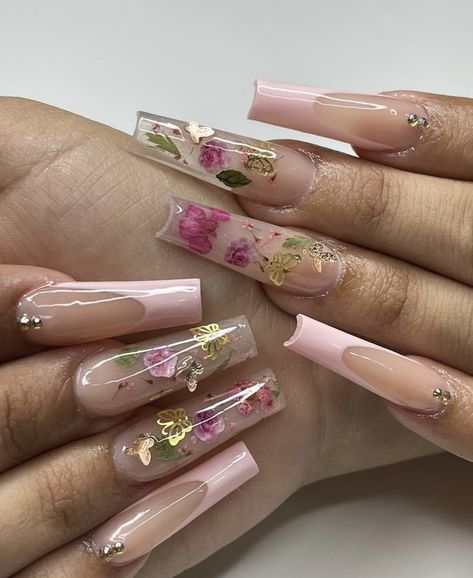 Floral Encapsulated Nails, Encapsulated Flower Nails Acrylics, Rose Encapsulated Nails, Flower Inlay Nails, Tea Party Nail Designs, Milk Acrylic Nails, Pink Encapsulated Nails, Nails With Flowers Inside, Encapsulated Nail Designs