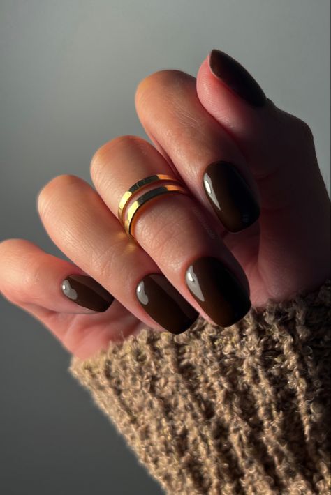 Plain Colour Gel Nails, Earth Colour Nails, Plain Coloured Acrylic Nails, Autumn Nails Plain Colour, Brown Nails Plain, Plain Coloured Nails, Plain Colour Nails, Builder Gel Nails, Fashion Designers Famous