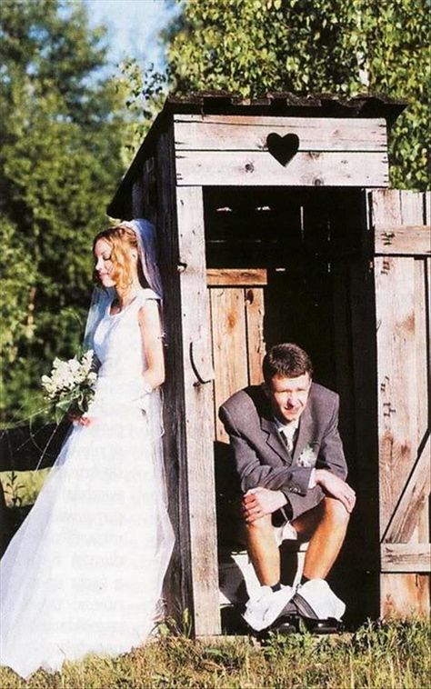 Best Of, Funny Wedding Pictures – 32 Pics -- hahah this picture is so realistic !!! Oh my! शादी की तस्वीरें, Funny Wedding Pictures, Funny Bride, Mode Tips, Funny Wedding Photos, Bride And Groom Photo, Photographs Ideas, Funny Wedding, Romantic Photos