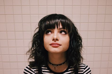 Nia Lovelis, Guys My Age, Hey Violet, Black Hair Aesthetic, Violet Aesthetic, Sophisticated Hairstyles, Curly Mullet, Pop Rock Bands, Pop Rock