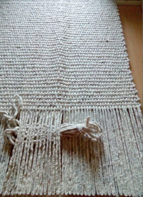 Minimalist Hygge, Bedroom Decor Minimalist, Diy Laine, Neutral Area Rug, Diy Wool, Neutral Area Rugs, Crochet Carpet, Scandinavian Rug, 9x12 Area Rugs