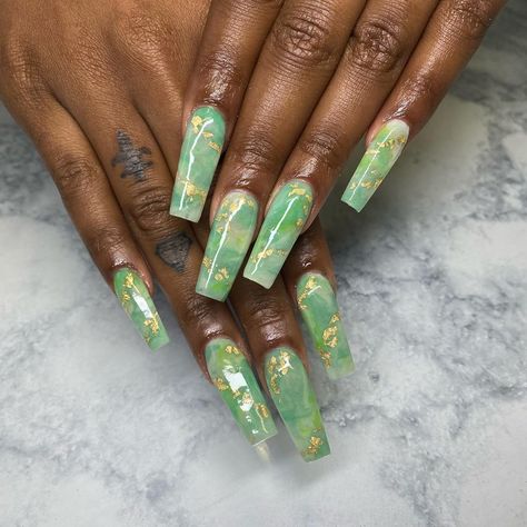 Green Nails Jade, Emerald Green Hoco Nails, Jade And Gold Nails, Pink And Green Ombre Nails, Light Green And Gold Nails, Jade Color Nails, Coffin Green Nails, Peridot Nails, Jade Nails Acrylic