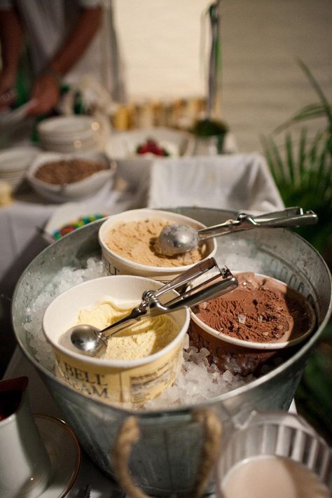 Spring Backyard, Bar Wedding Reception, Backyard Wedding Ideas, Blue Bell Ice Cream, Reception Bar, Diy Backyard Wedding, Wedding Reception Fun, Sundae Bar, Reception Food