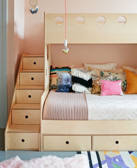 Benjamin Moore’s seashell-pink Odessa paint was used in the girls’ bedroom. The birch plywood bunk bed is by Brooklyn-based Casa Kids. Brooklyn Loft, Modern Bunk Beds, Built In Bed, Bunk Beds With Storage, Brooklyn Apartment, Bed Frame Design, Bunk Bed Designs, Space Bedding, Kids Bunk Beds