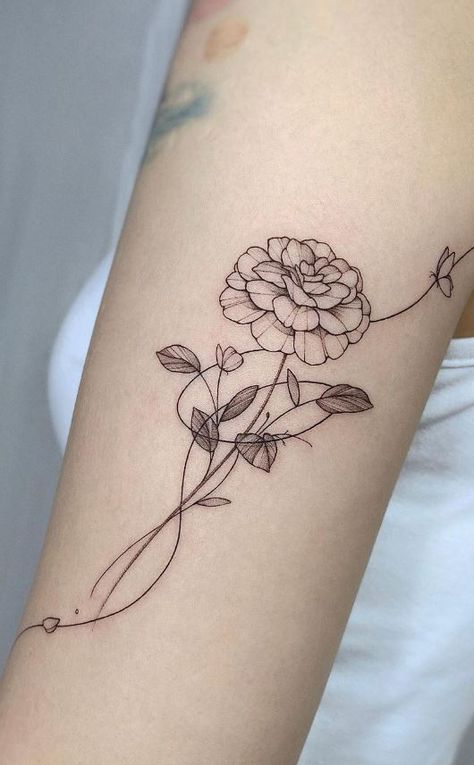 Dainty Marigold Flower Tattoo, Fine Line Marigold Tattoo, Small Marigold Tattoo, Marigold Tattoo, Cosmos Tattoo, Maching Tattoos, Carnation Tattoo, Mom Tattoo Designs, Bouquet Tattoo