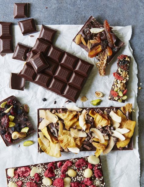 Homemade Chocolate Bars and All the Things You Want in Them Raw Deserts, Homemade Chocolate Bars, Make Your Own Chocolate, Almond Bars, Best Edibles, Winter Projects, Chocolate Caliente, Chocolate Bark, Edible Gifts