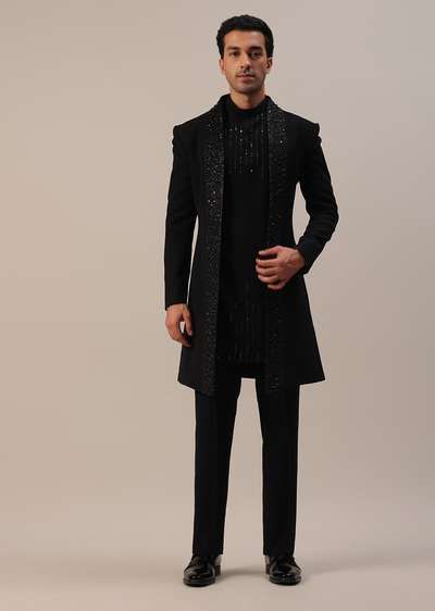 Mens Outfit For Sisters Wedding, Indo Western Black Outfit, Cocktail Outfits Men, Sangeet Outfit For Men Western, Sangeet Men Outfit, Black Indowestern Men, Indo Western Outfits For Men Engagement, Black Sherwani Men, Mens Indowestern Outfits Wedding