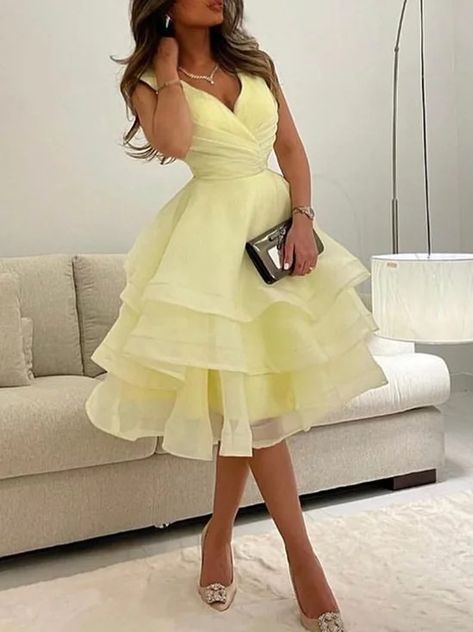 Midi Dresses,Best Seller & Elegant Midi Dresses for Women Page 2 | stylewe Prom Dress Gown, Fashion Silhouette, Homecoming Party, Gaun Fashion, 파티 드레스, Prom Dresses Gowns, Elegant Party Dresses, Short Prom Dress, Short Prom