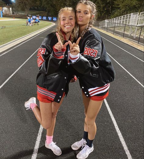 Cheerleader Aesthetic Pictures, Varsity Jacket Cheerleader, Fun Cheer Pictures, Fnl Picture Ideas Cheer, Highschool Cheerleader Aesthetic, Cheer Pics To Recreate, Highschool Varsity Jacket, Hs Cheer Pictures, Varsity Cheer Jacket