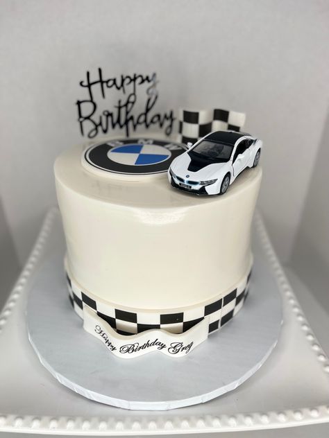 Cake 21st Birthday, 21st Birthday Cake For Guys, Car Cakes For Men, Car Cakes For Boys, Bmw Cake, Cars Cake Design, Cake For Kids, Cars Theme Cake, Cake Designs For Boy